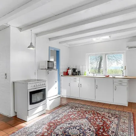 3 Bedroom Awesome In