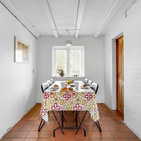 3 Bedroom Awesome In