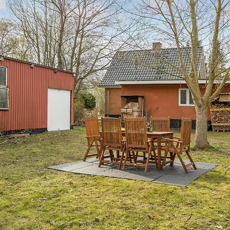 3 Bedroom Awesome In *